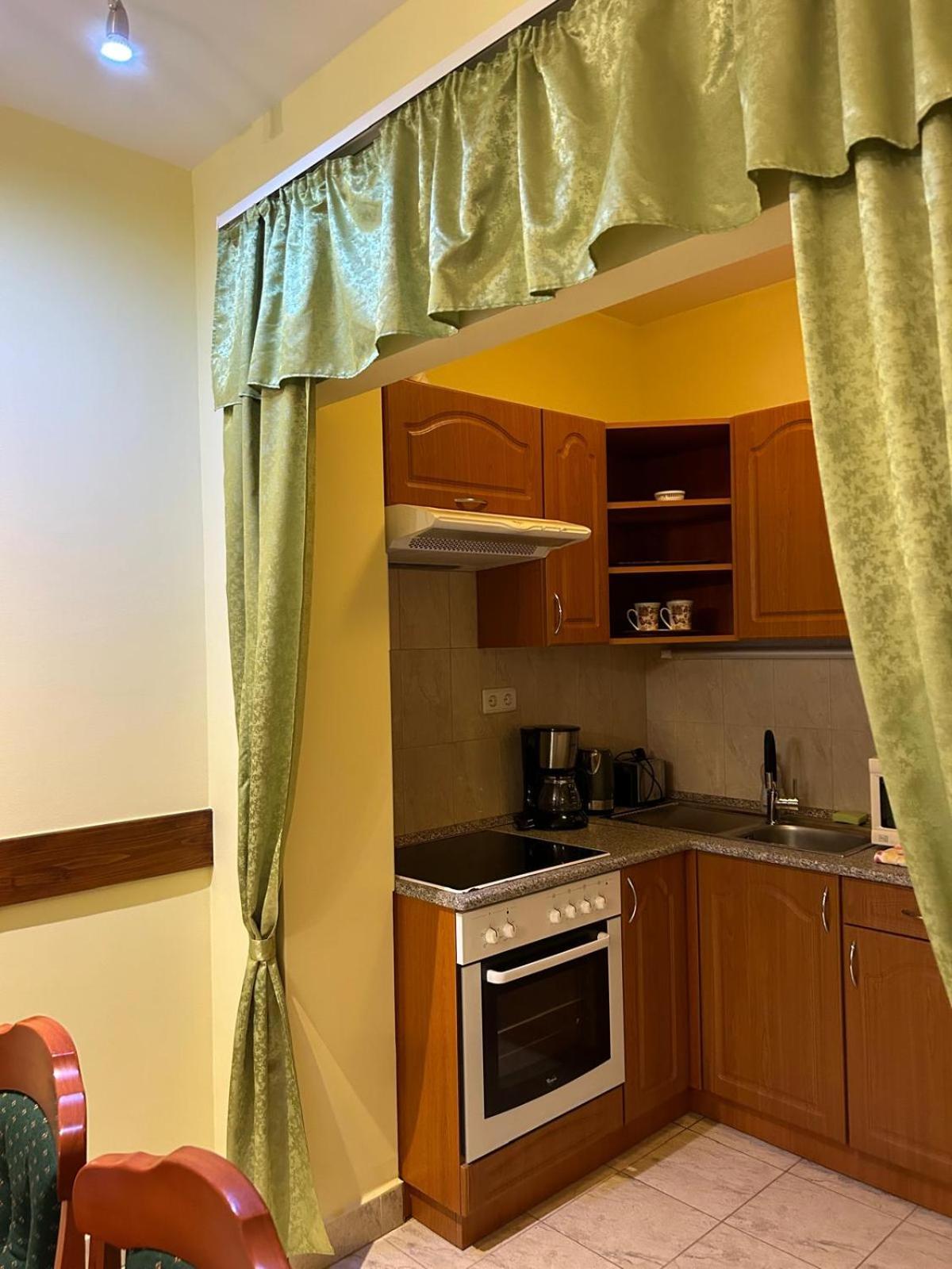 Rehab Apartment Vip Heviz Exterior photo